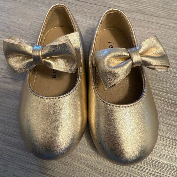 Felix and Flora Girls Dress Shoes Size 5 toddler - Picture 2 of 7